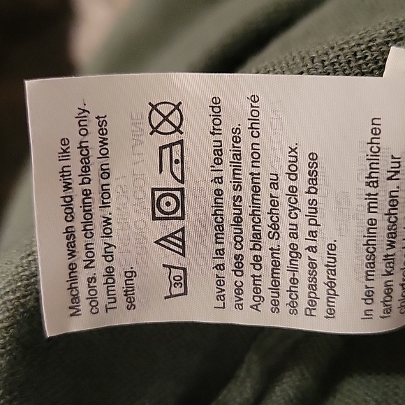 J Crew Mercantile large green v neck sweater - Picture 5 of 5